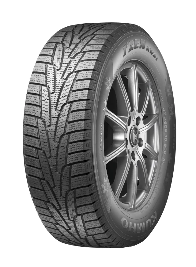 Image of 185/55R15 I'ZEN KW31 86R XL KUMHO (DOT 2021)