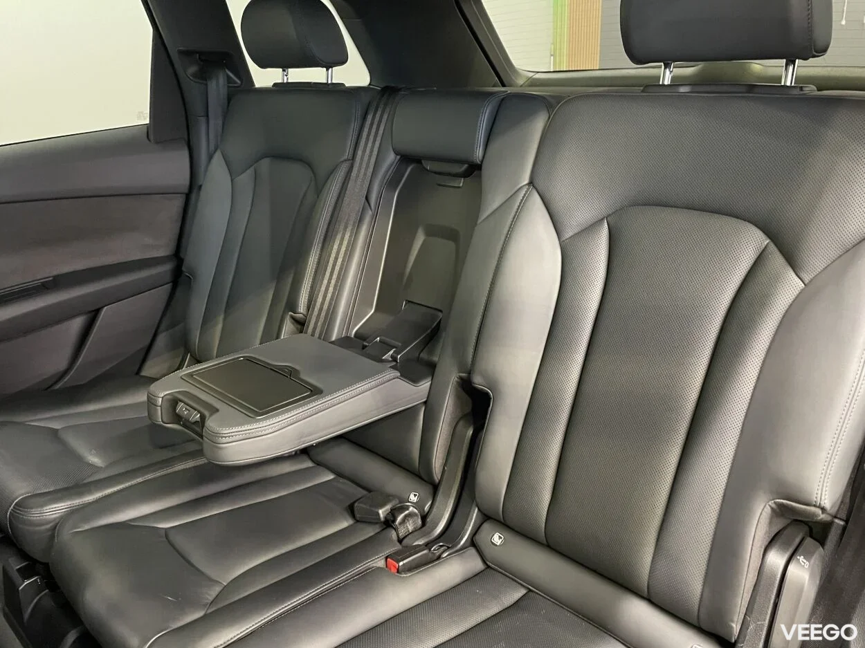 Audi Q7 Quattro S-Line 3 210kW