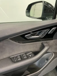Audi Q7 Quattro S-Line 3 210kW thumbnail