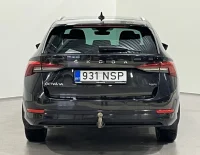 Skoda Octavia Combi Ambition 4x4 2 110kW thumbnail
