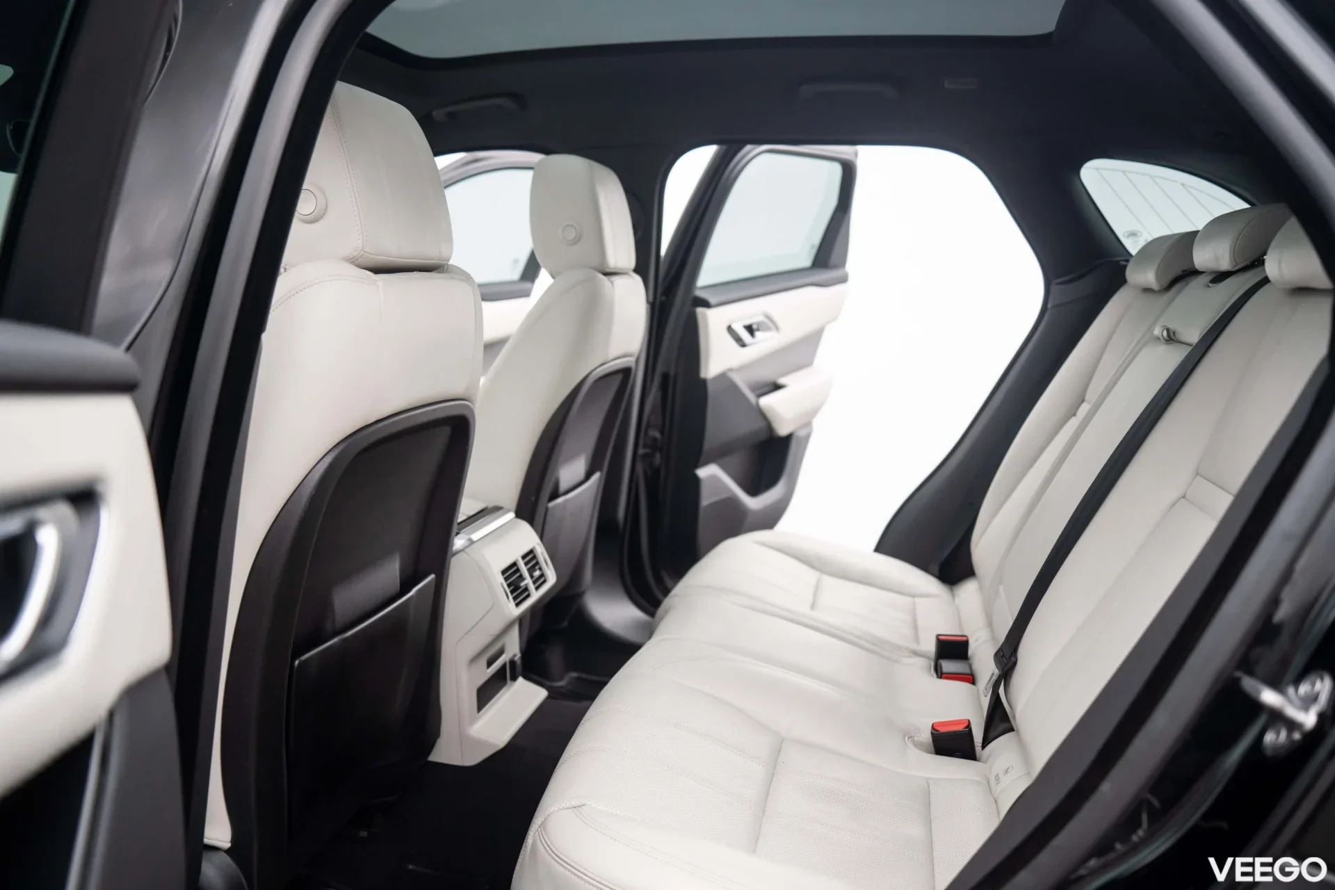 Land Rover Range Rover Velar D240s R-Dynamic 2.0 177kW