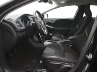 Volvo V40 2 140kW thumbnail