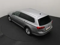 Volkswagen Passat 2 110kW thumbnail