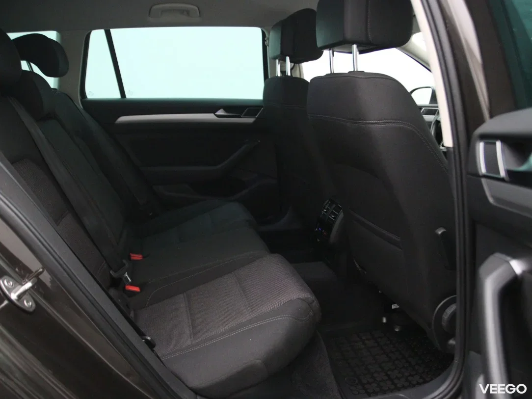 Volkswagen Passat 1.6 88kW