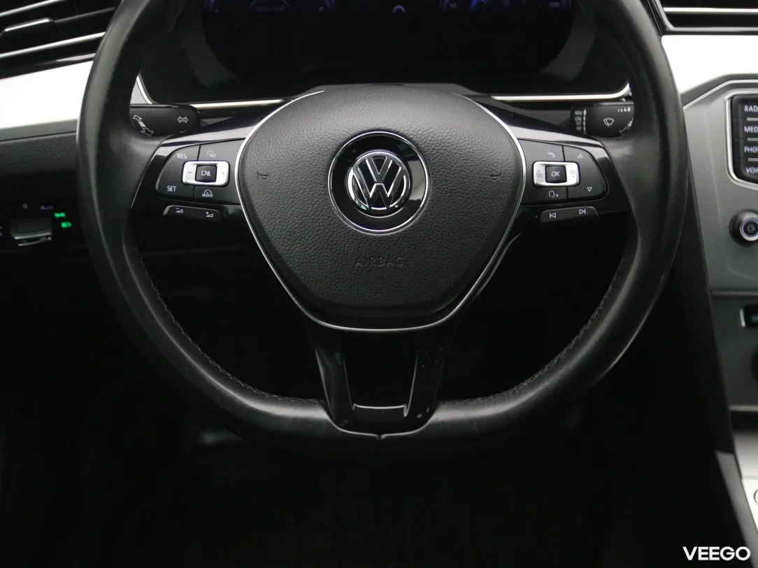 Volkswagen Passat 1.6 88kW