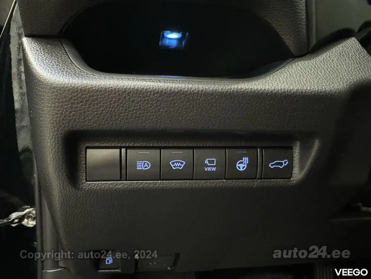 Toyota RAV4 Executive Premium JBL 2.5 131kW