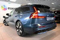 Volvo V60 AWD DARK PLUS XENIUM INTELLI PRO FULL 293kW thumbnail