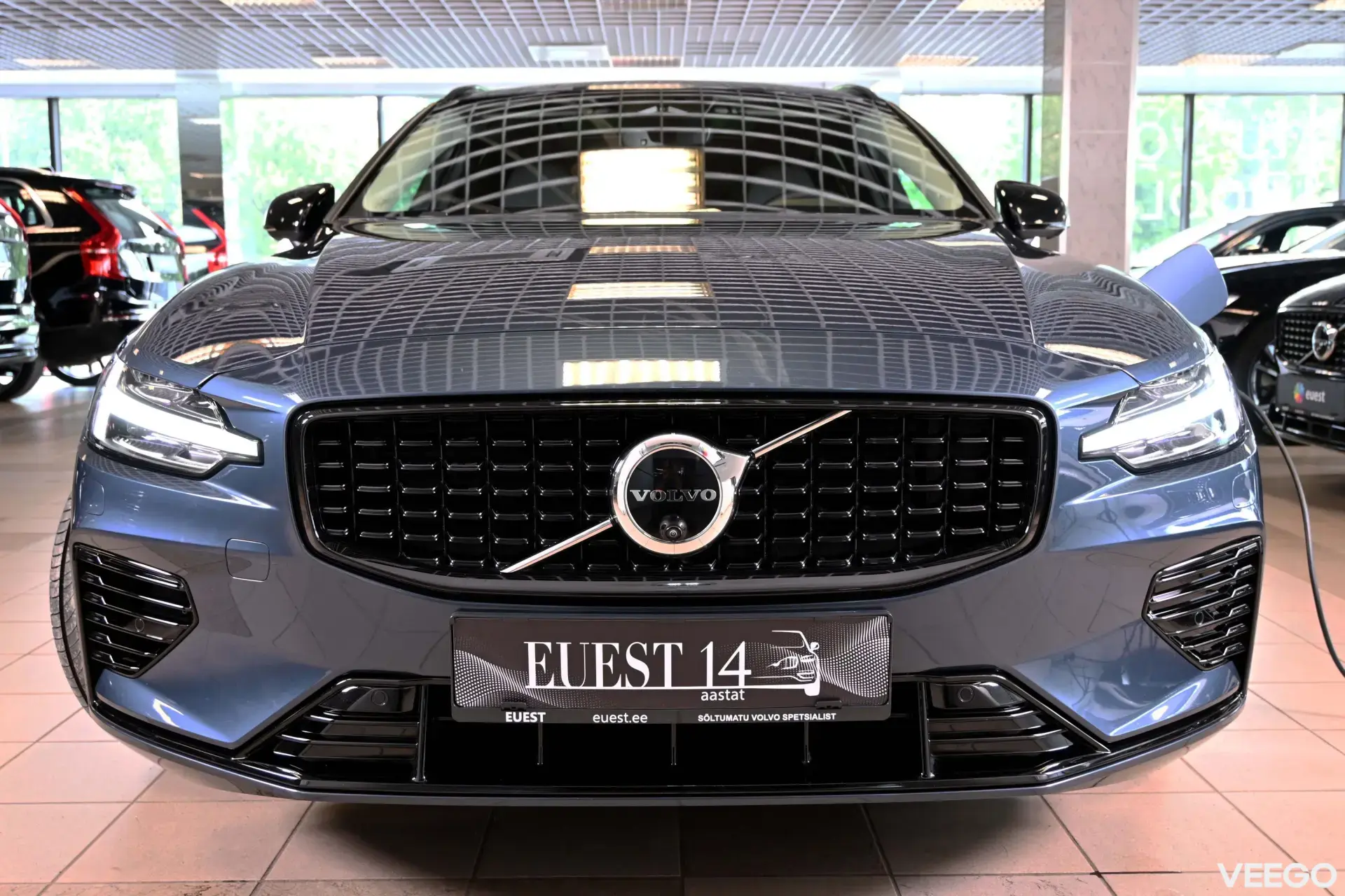 Volvo V60 AWD DARK PLUS XENIUM INTELLI PRO FULL 293kW