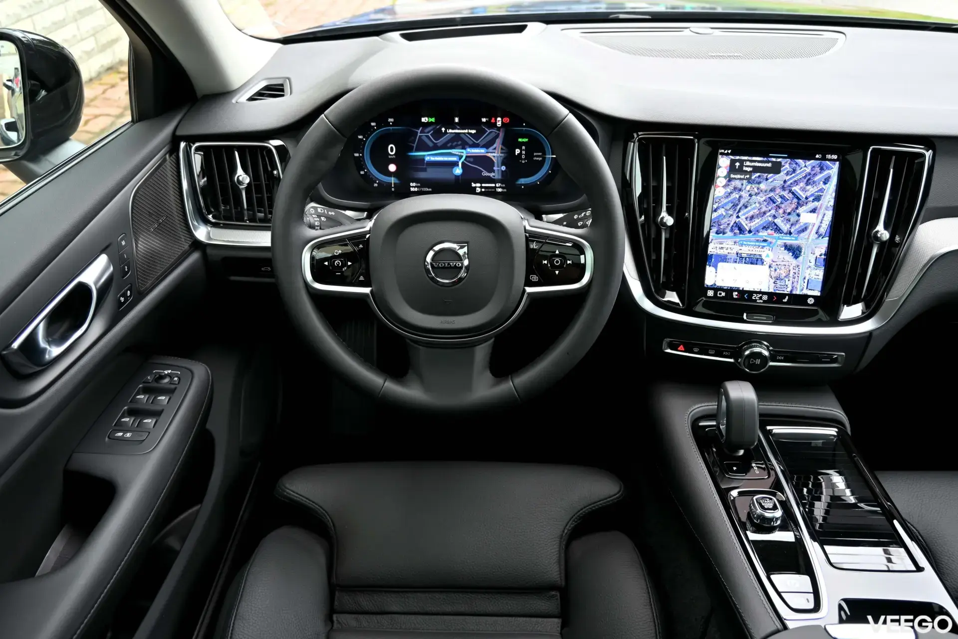 Volvo V60 AWD DARK PLUS XENIUM INTELLI PRO FULL 293kW