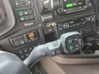 Scania G370 272kW thumbnail