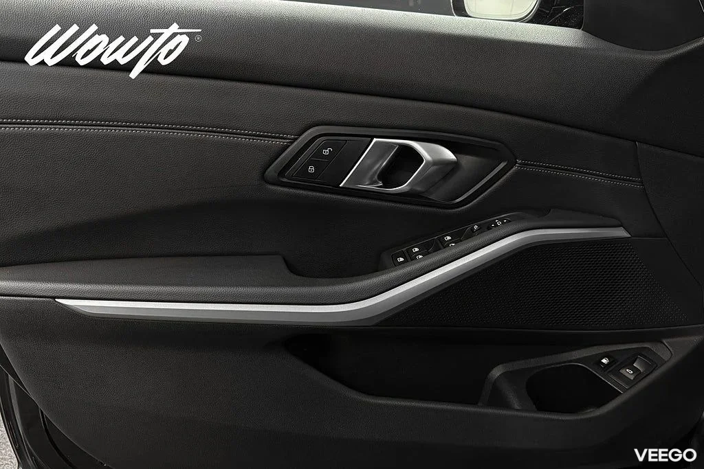 BMW 330 e xDrive Touring 292HK /Drag /Moms /4.95% 215kW