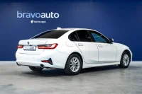 BMW 318 i Advantage 2 115kW thumbnail