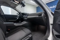 BMW 318 i Advantage 2 115kW thumbnail