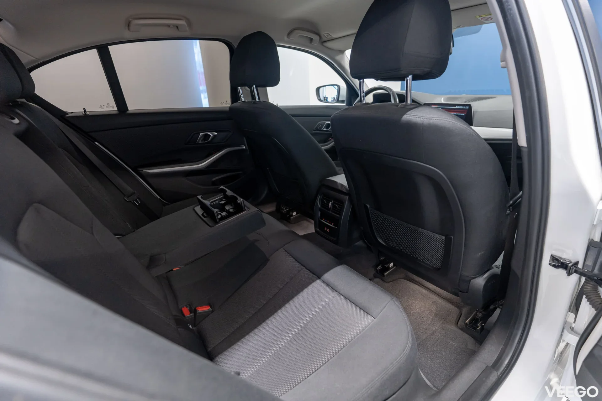 BMW 318 i Advantage 2 115kW