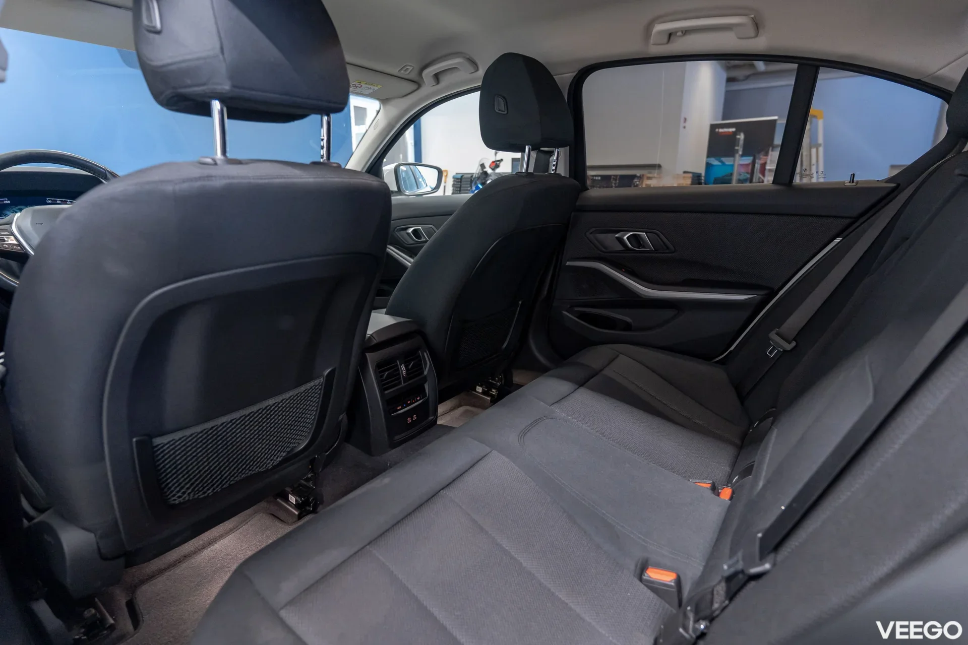 BMW 318 i Advantage 2 115kW