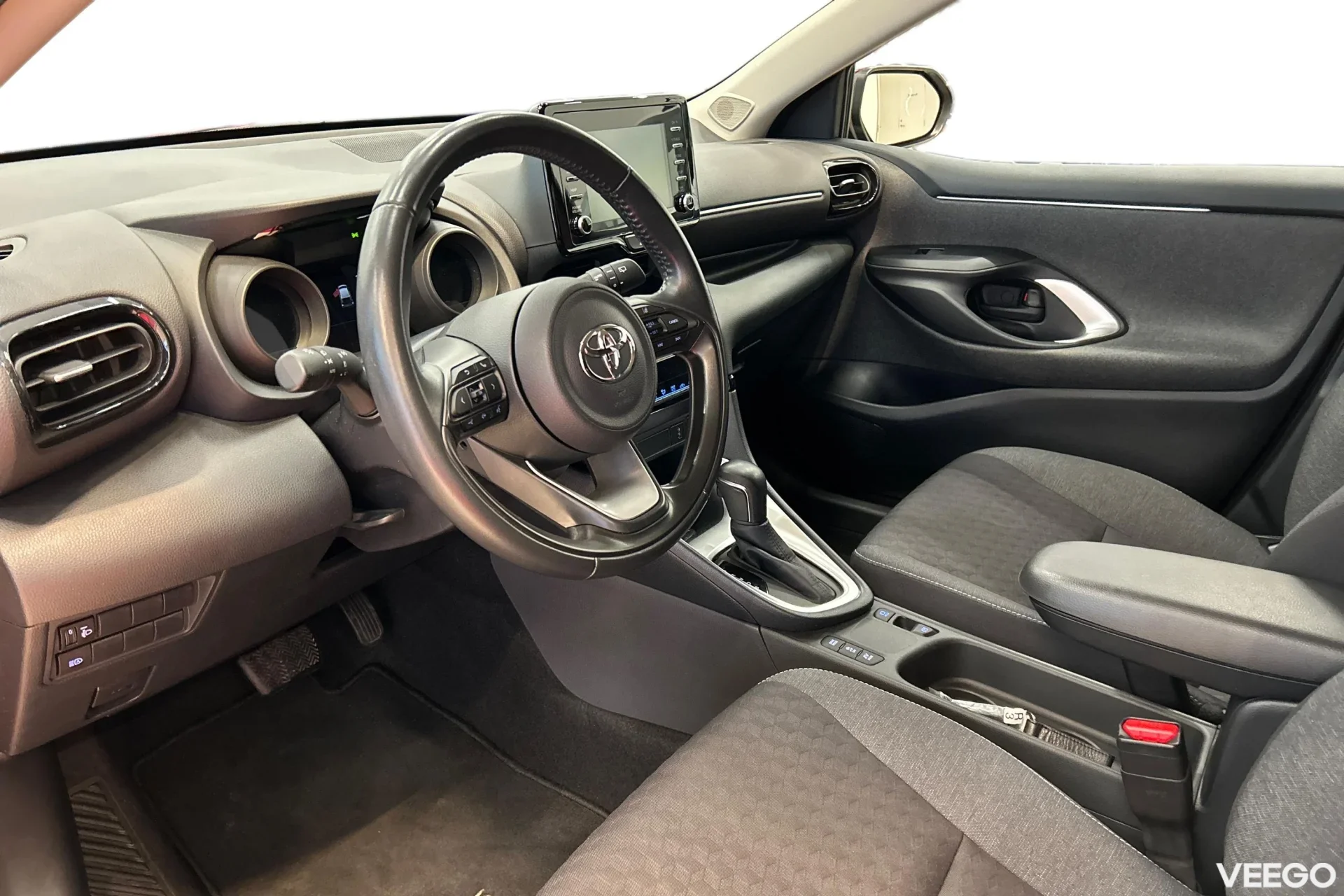 Toyota Yaris Active Plus Hybrid 1.5 68kW