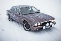 Jaguar XJ6 x300 3.2 155kW thumbnail