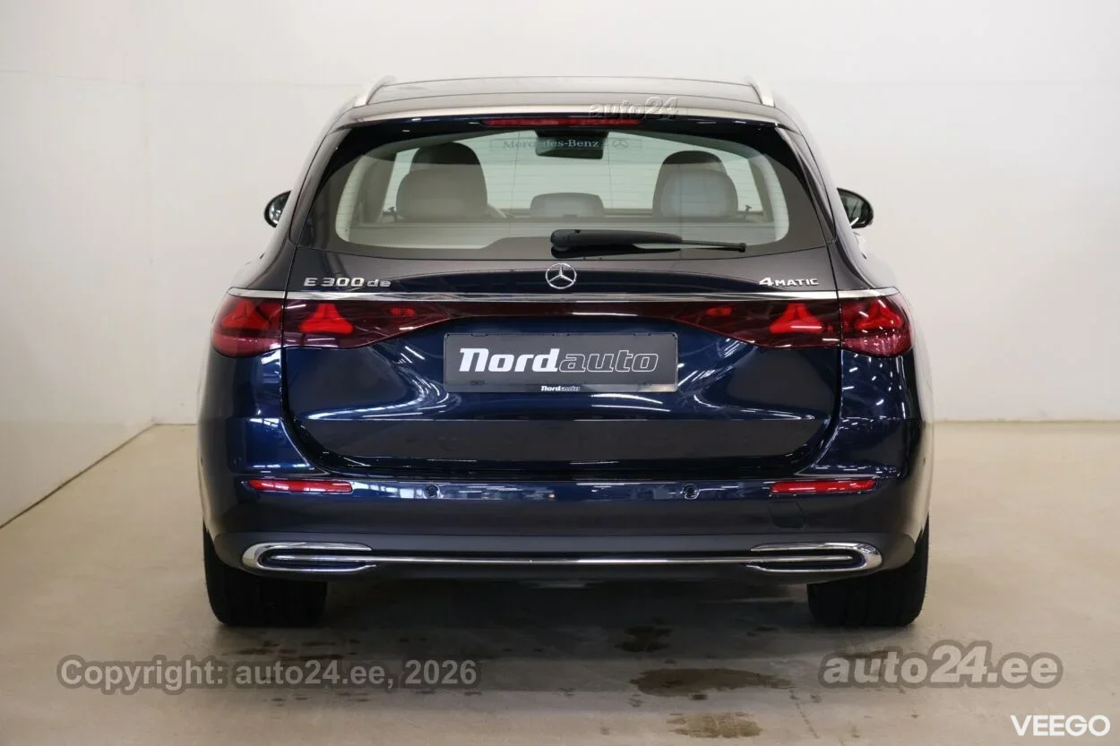 Mercedes-Benz E300 Exclusive Airmatic 2 145kW