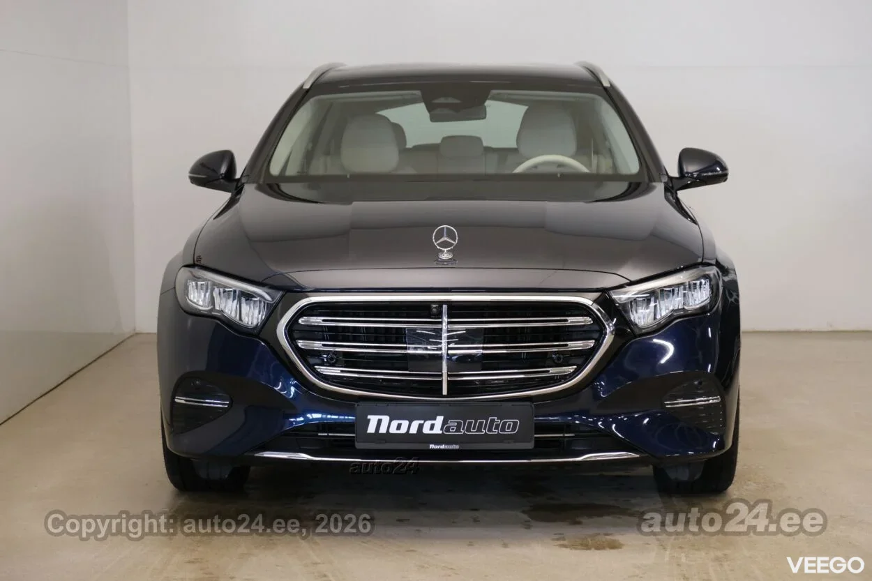 Mercedes-Benz E300 Exclusive Airmatic 2 145kW