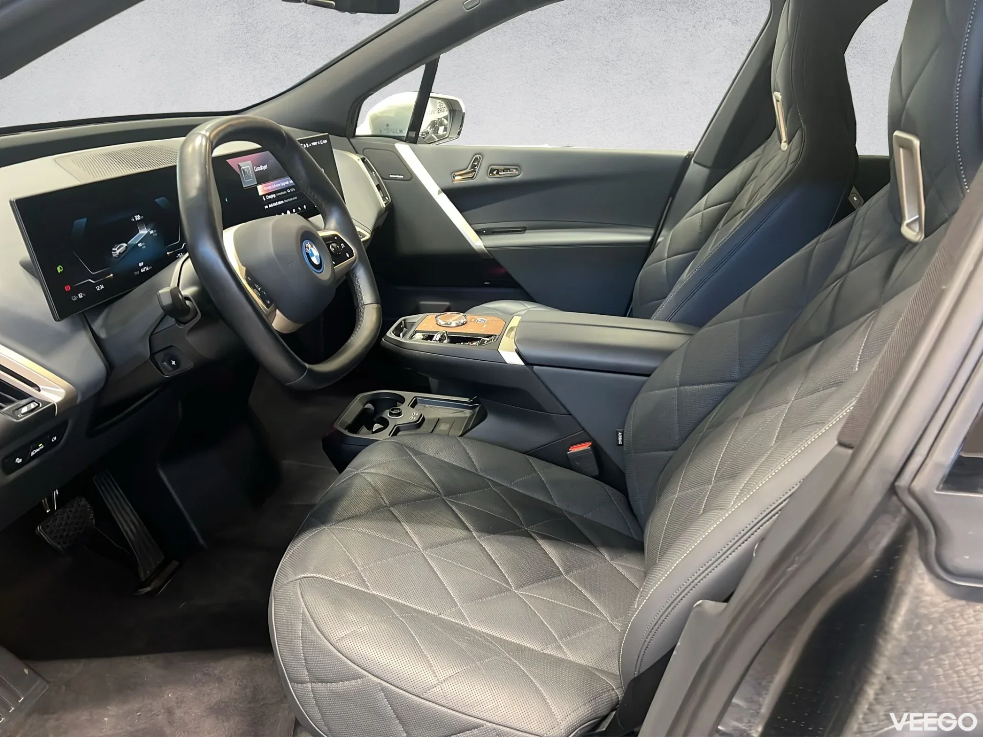 BMW iX Sportpakett 240kW