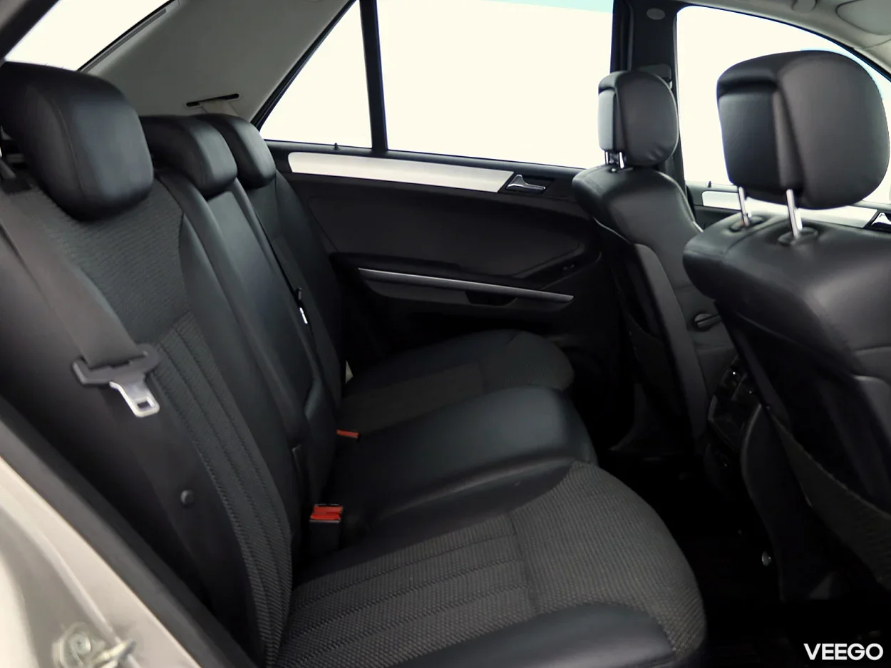 Mercedes-Benz ML280 3.0 141kW