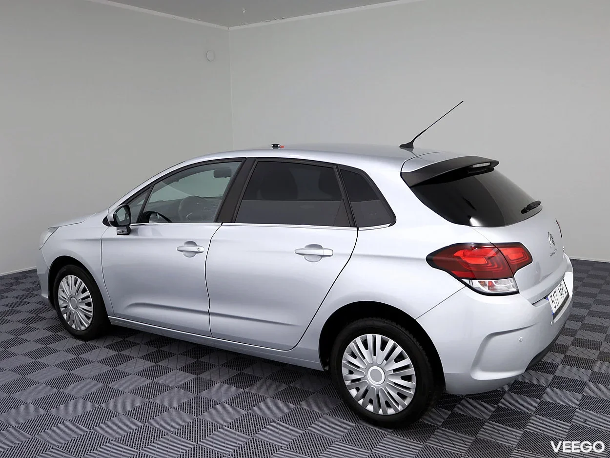 Citroen C4 1.2 81kW