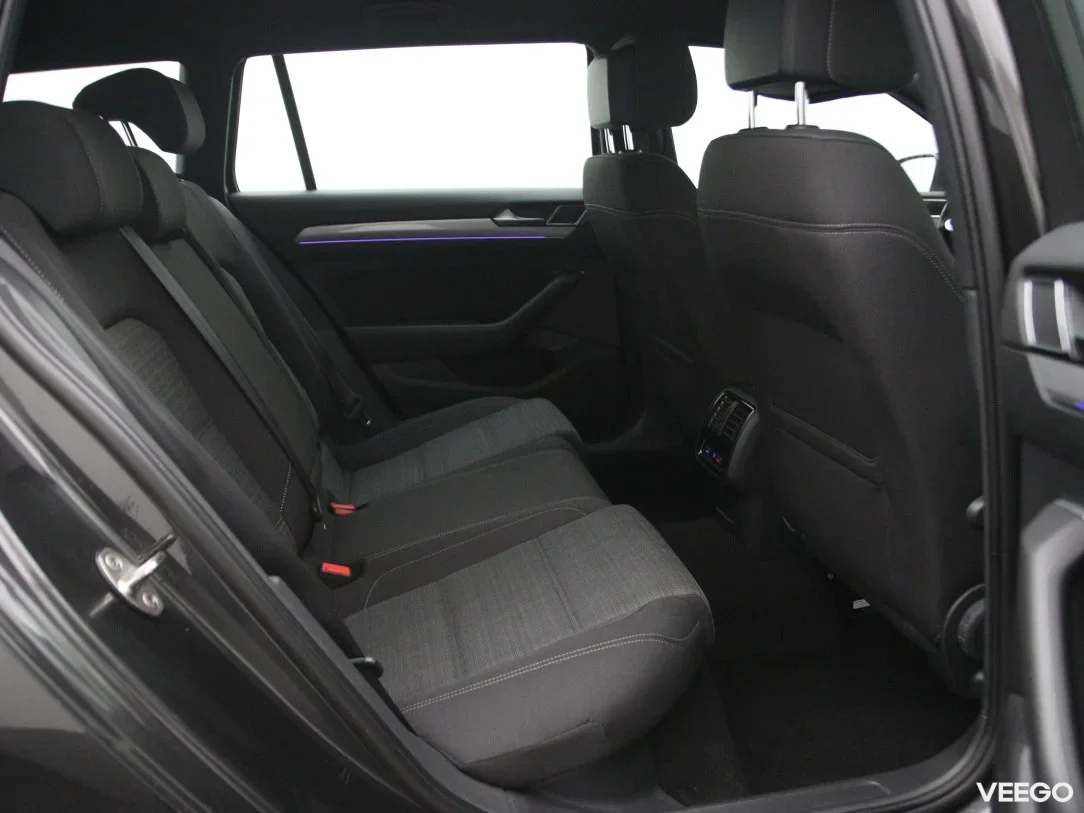 Volkswagen Passat 2 90kW