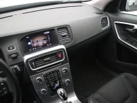 Volvo v60-cross-country 2 110kW thumbnail