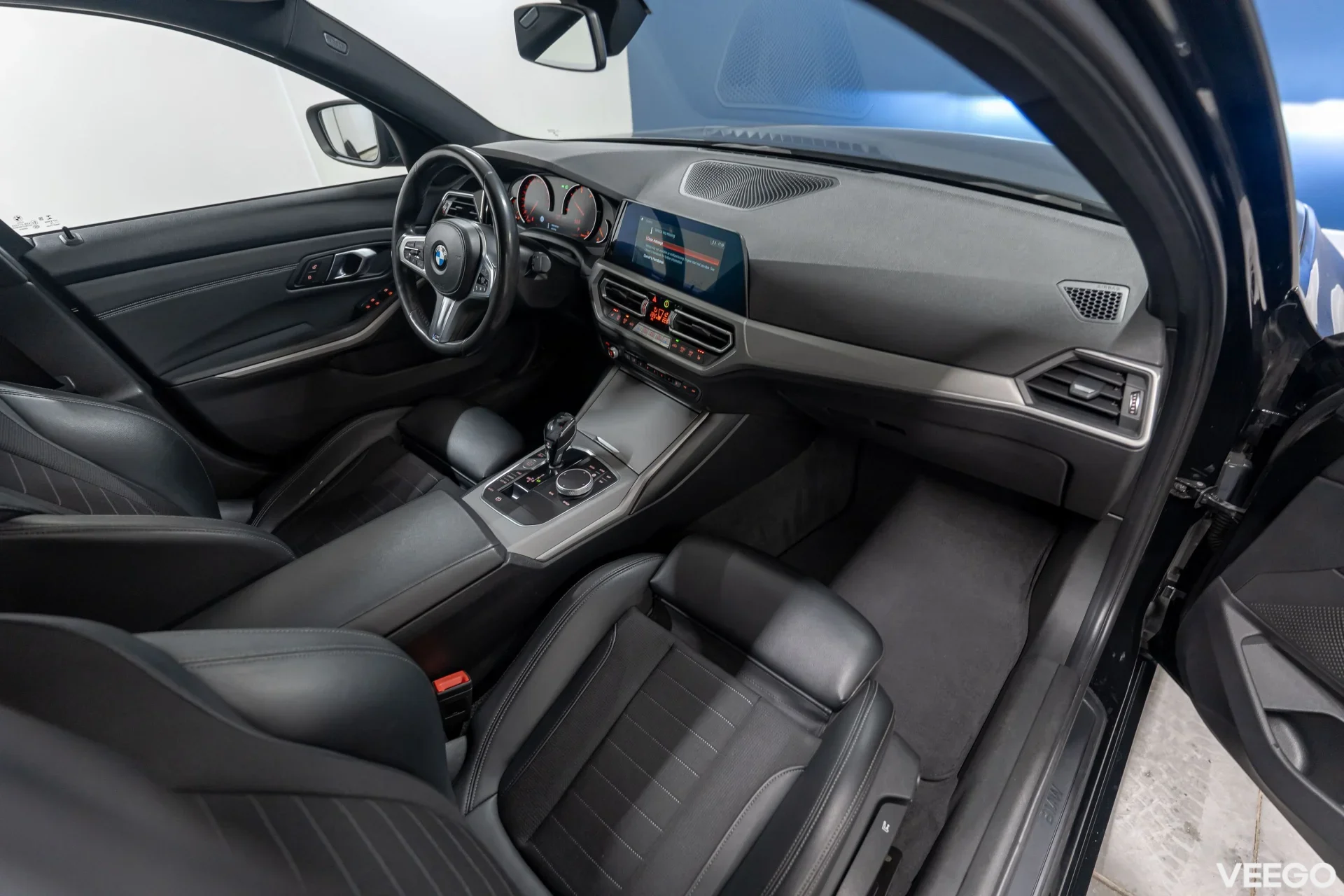 BMW 318 D Advantage 2 110kW