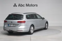 Volkswagen Passat  R-Line 4Motion Comfortline 1.4 92kW thumbnail