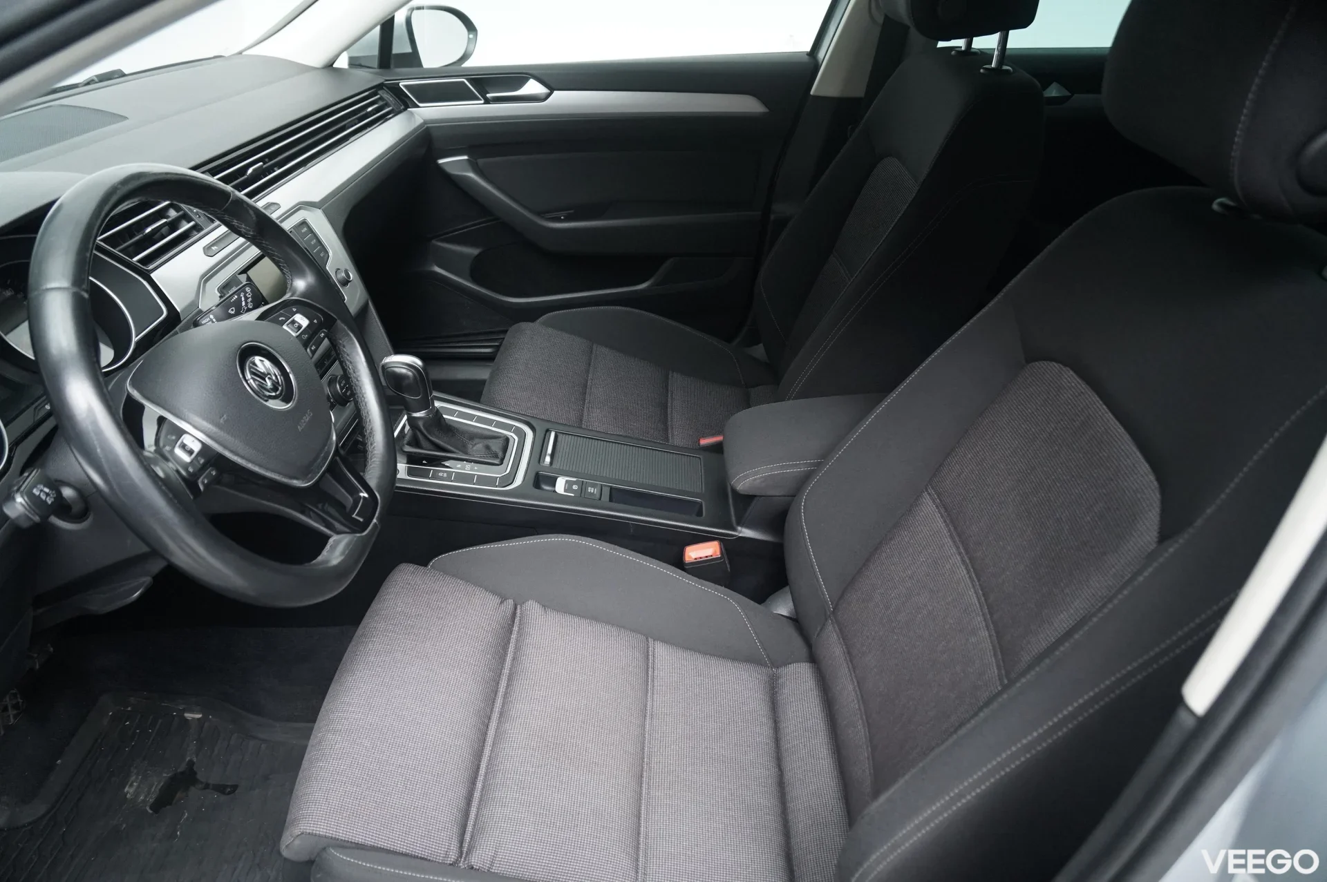 Volkswagen Passat  R-Line 4Motion Comfortline 1.4 92kW