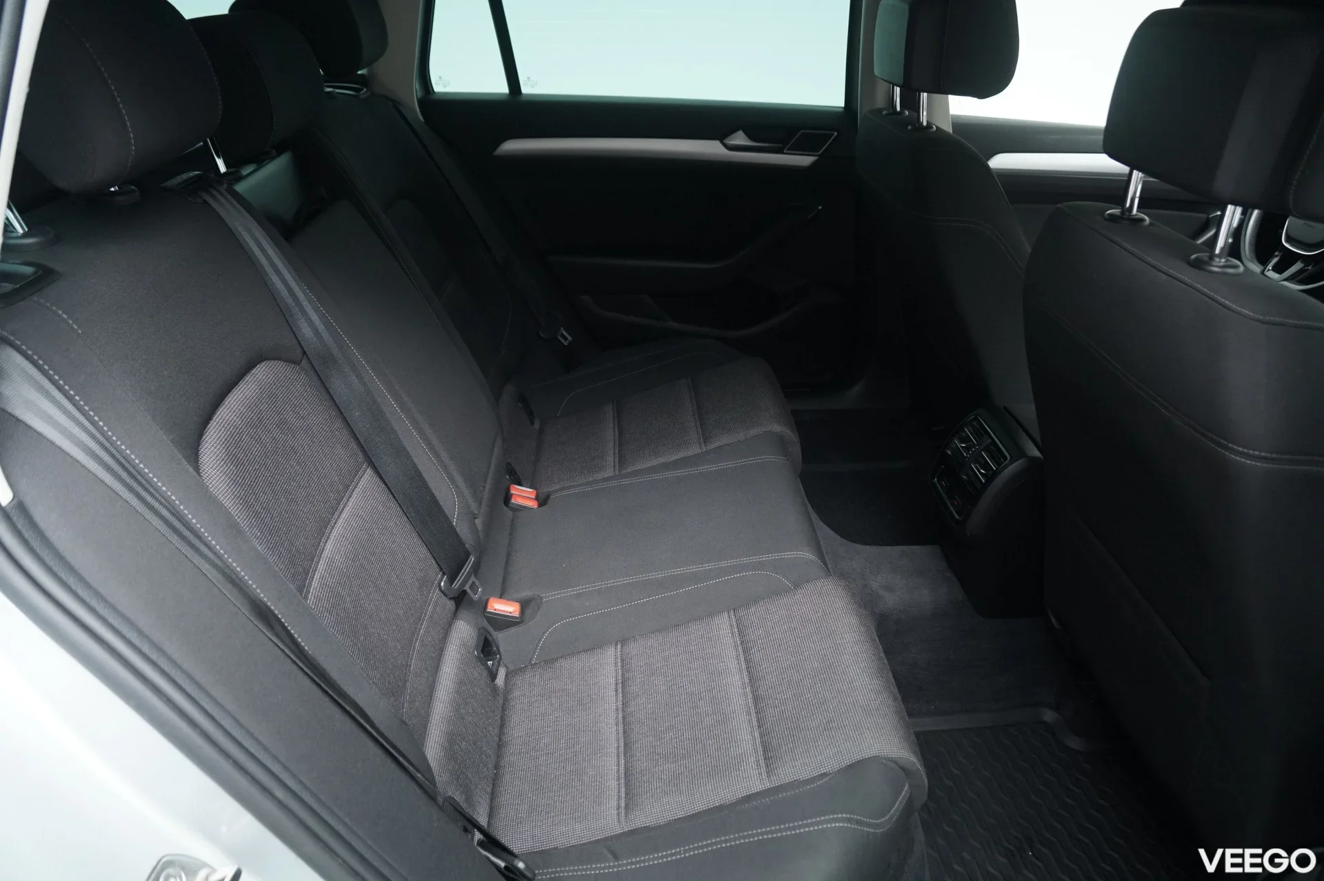 Volkswagen Passat  R-Line 4Motion Comfortline 1.4 92kW