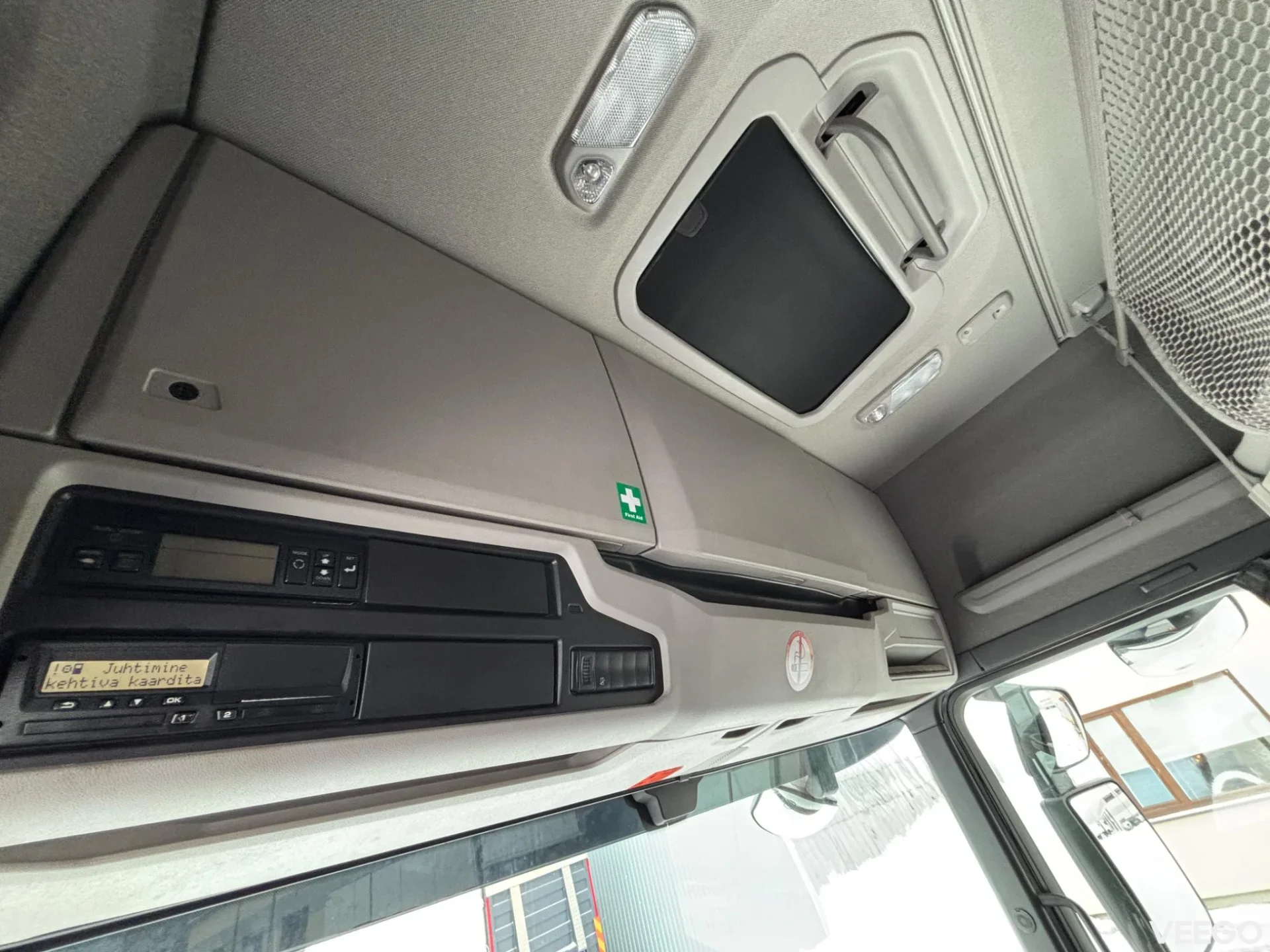 Scania G410 8X4*4 EURO6 + MITSUBISHI TU100SA 302kW