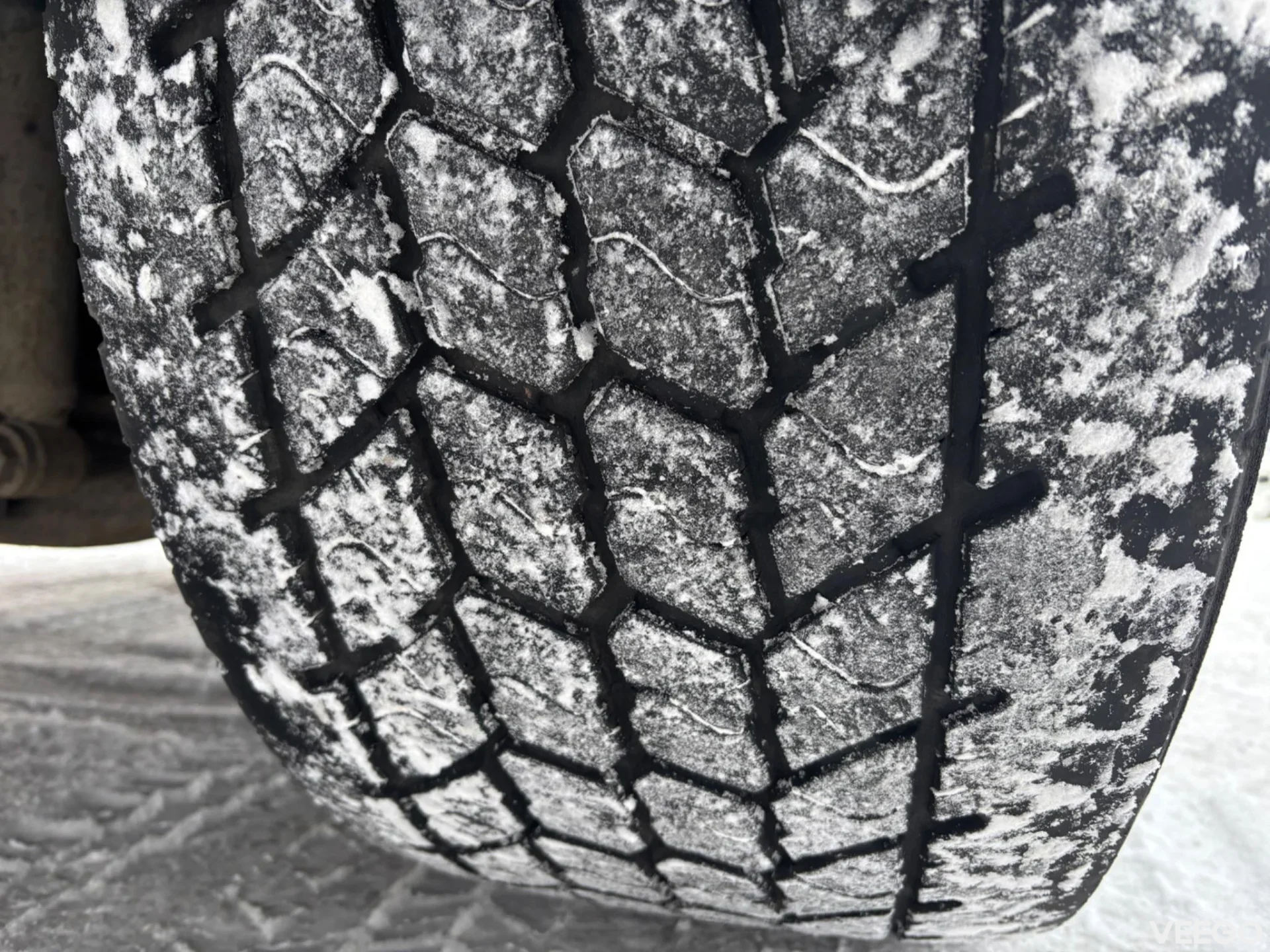 Scania G410 8X4*4 EURO6 + MITSUBISHI TU100SA 302kW