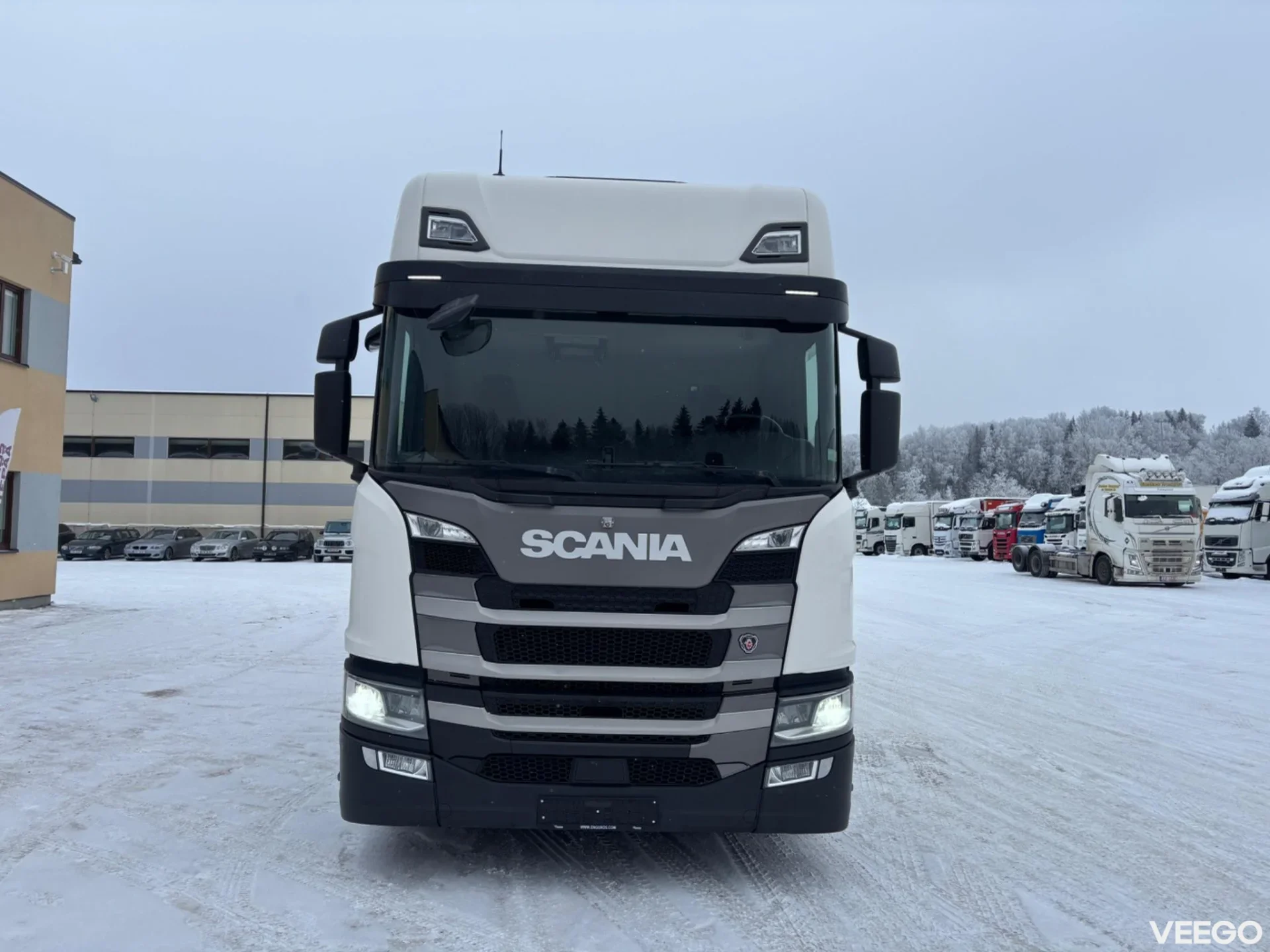 Scania G410 8X4*4 EURO6 + MITSUBISHI TU100SA 302kW