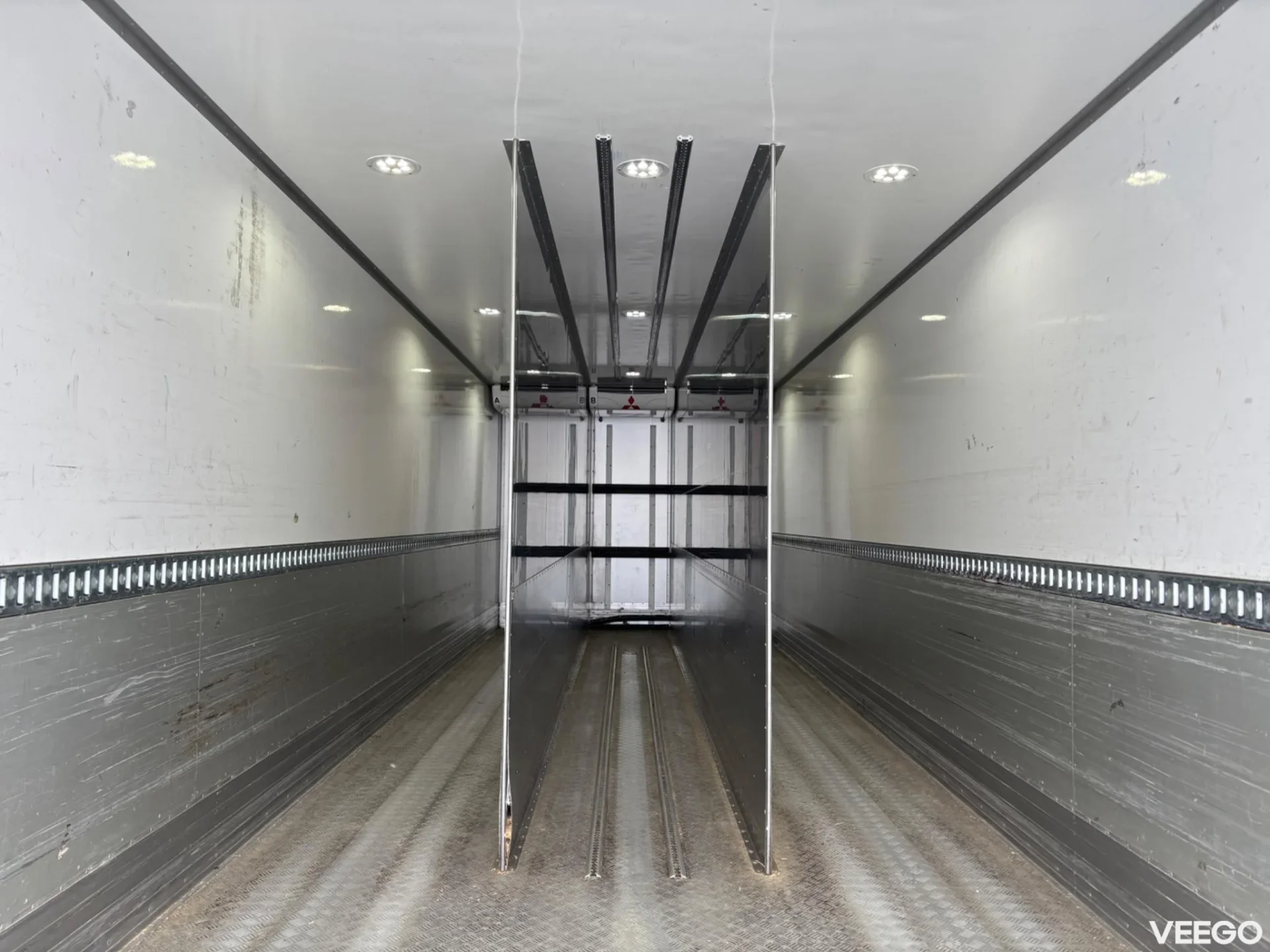 Scania G410 8X4*4 EURO6 + MITSUBISHI TU100SA 302kW