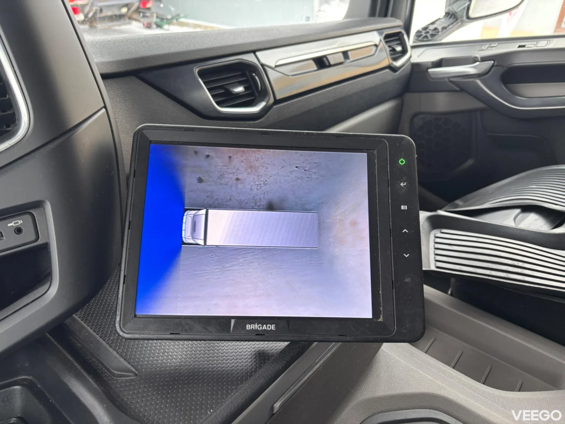 Scania G410 8X4*4 EURO6 + MITSUBISHI TU100SA 302kW