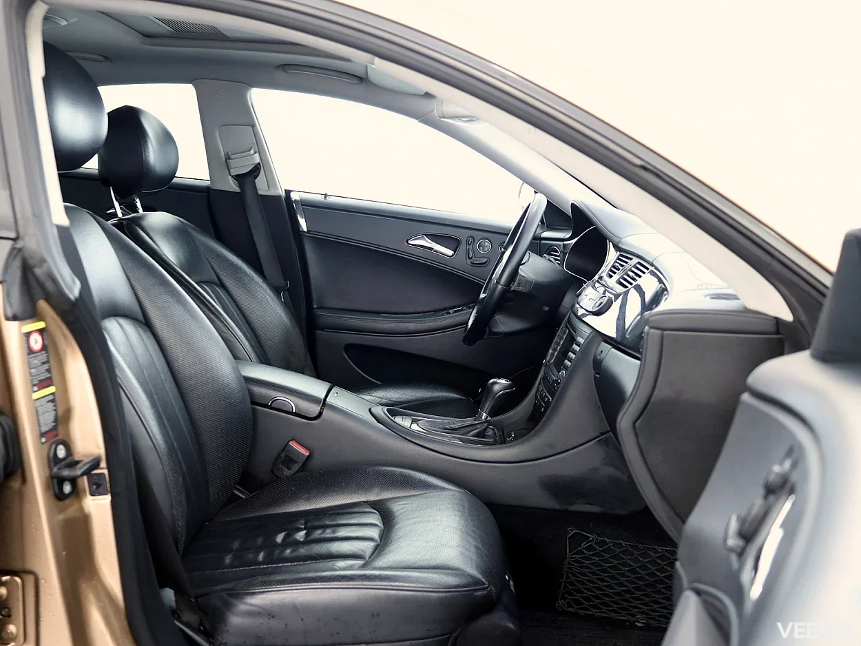 Mercedes-Benz CLS320 3.0 166kW