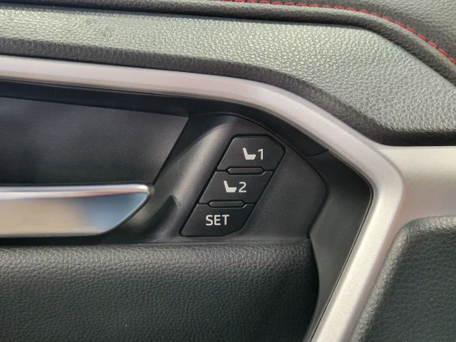 Image of Toyota RAV4 Plug-in Hybrid Premium AWD 2.5 136kW