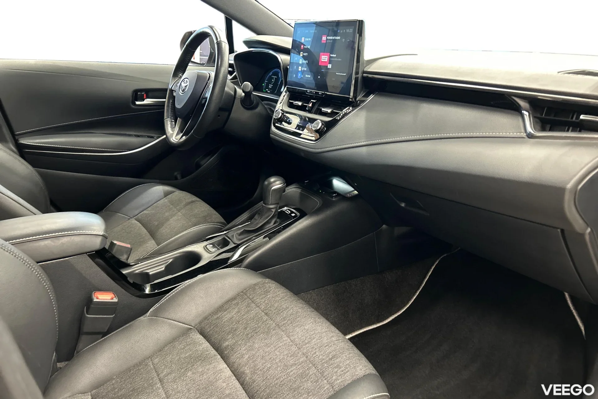 Toyota Corolla Active Hybrid 1.8 72kW