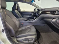 Toyota Camry Luxury Business 2.5 131kW thumbnail