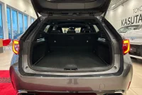 Toyota Corolla Active Hybrid 1.8 72kW thumbnail