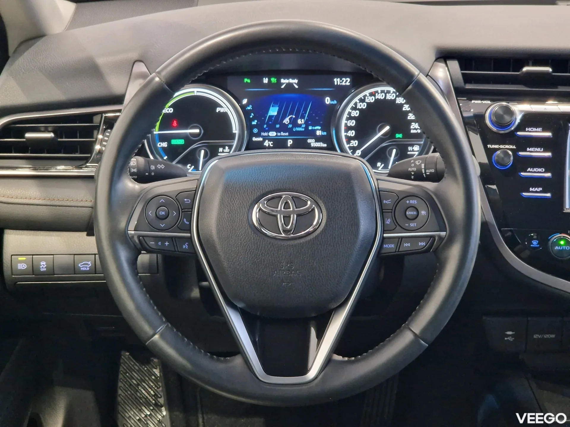 Toyota Camry Luxury Business 2.5 131kW