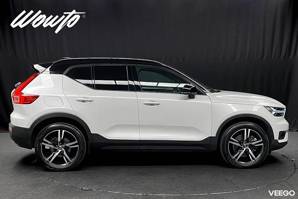 Volvo XC40 Recharge T5 262HK R-Design /Pano /H/K/4.95% 193kW