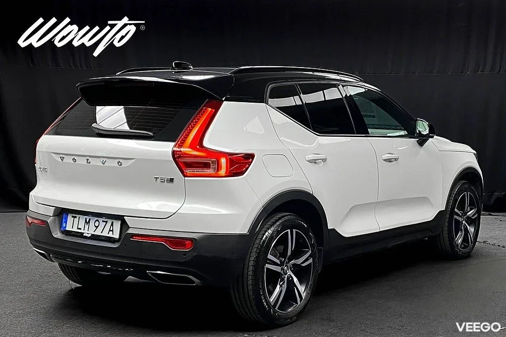 Volvo XC40 Recharge T5 262HK R-Design /Pano /H/K/4.95% 193kW
