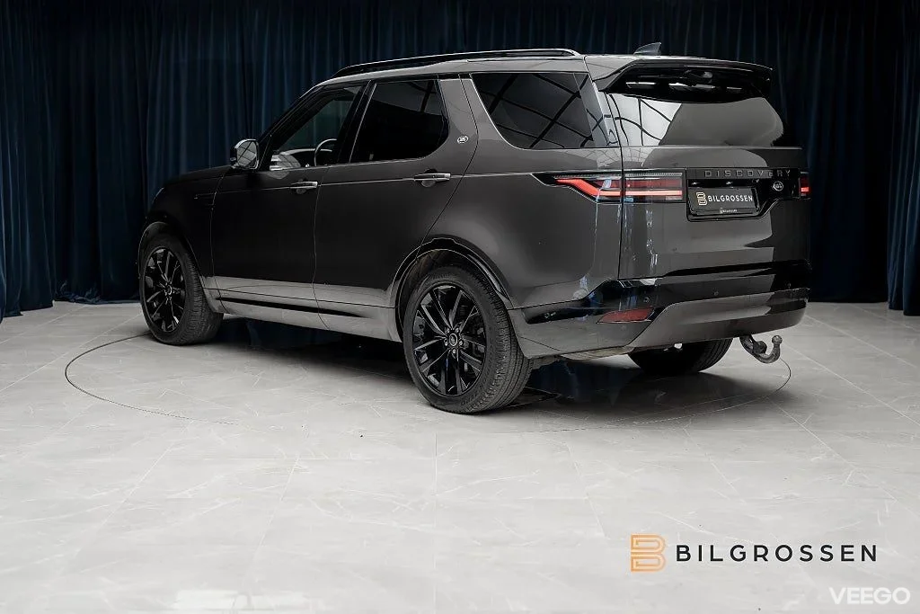Land Rover Discovery D250 MHEV R-Dynamic 249hk Panorama 360 183kW