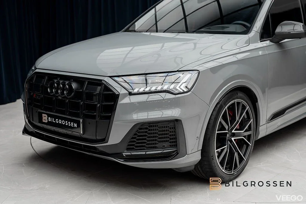 Audi SQ7 TFSI quattro 7-Sits Competition Plus Kolfiber MOMS 373kW