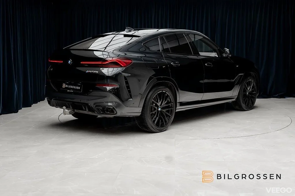 BMW X6 M50i 530hk Ultimate Edt Panorama H/K 360 Hud DAP MOMS 390kW