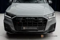 Audi SQ7 TFSI quattro 7-Sits Competition Plus Kolfiber MOMS 373kW thumbnail