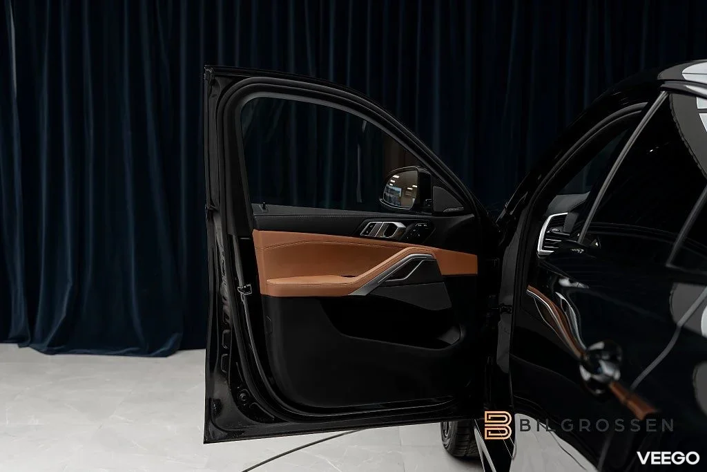 BMW X6 M50i 530hk Ultimate Edt Panorama H/K 360 Hud DAP MOMS 390kW